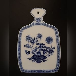 Vintage Blue & White Chinoiserie Trivet